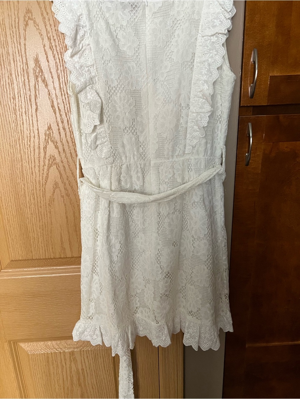Simple White Lace Ruffled Kids Dress - Picture 2 of 10